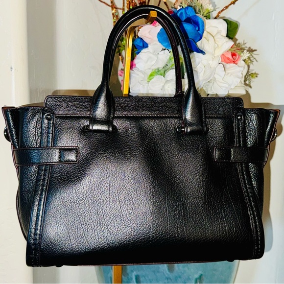 Coach 2016 Swagger 27 Canyon Quilt Denim Patchwork 2-way bag Pebble Leather- EUC - Picture 13 of 16